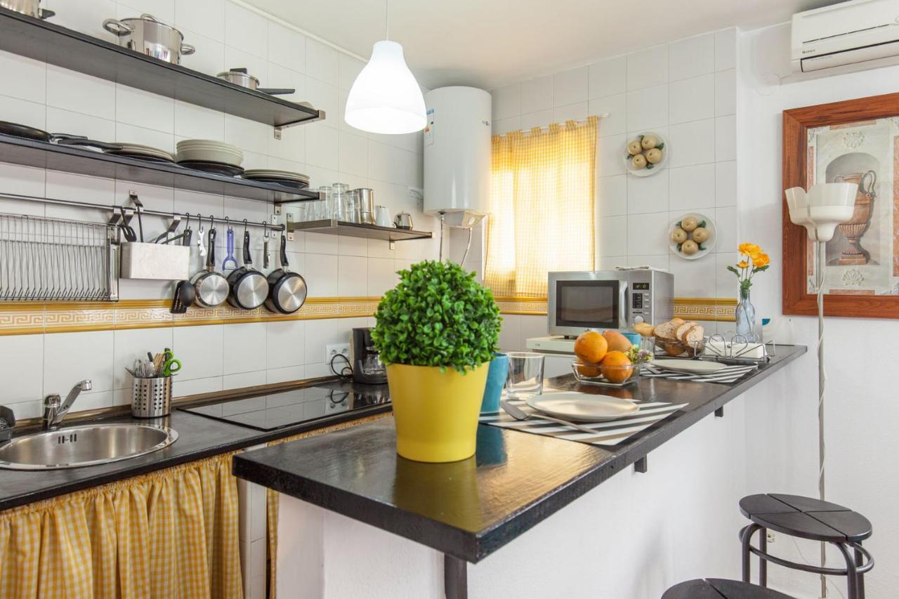 Acogedor Apartamento Centro Castellar Alto Seville Exterior photo