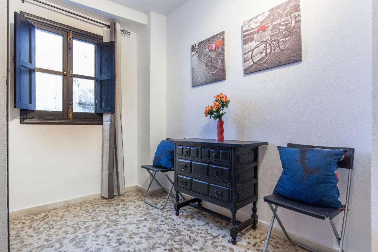 Acogedor Apartamento Centro Castellar Alto Seville Exterior photo