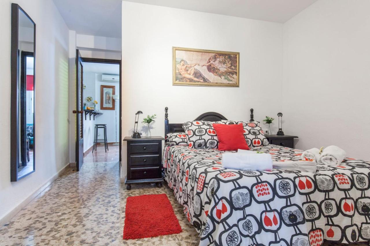 Acogedor Apartamento Centro Castellar Alto Seville Exterior photo
