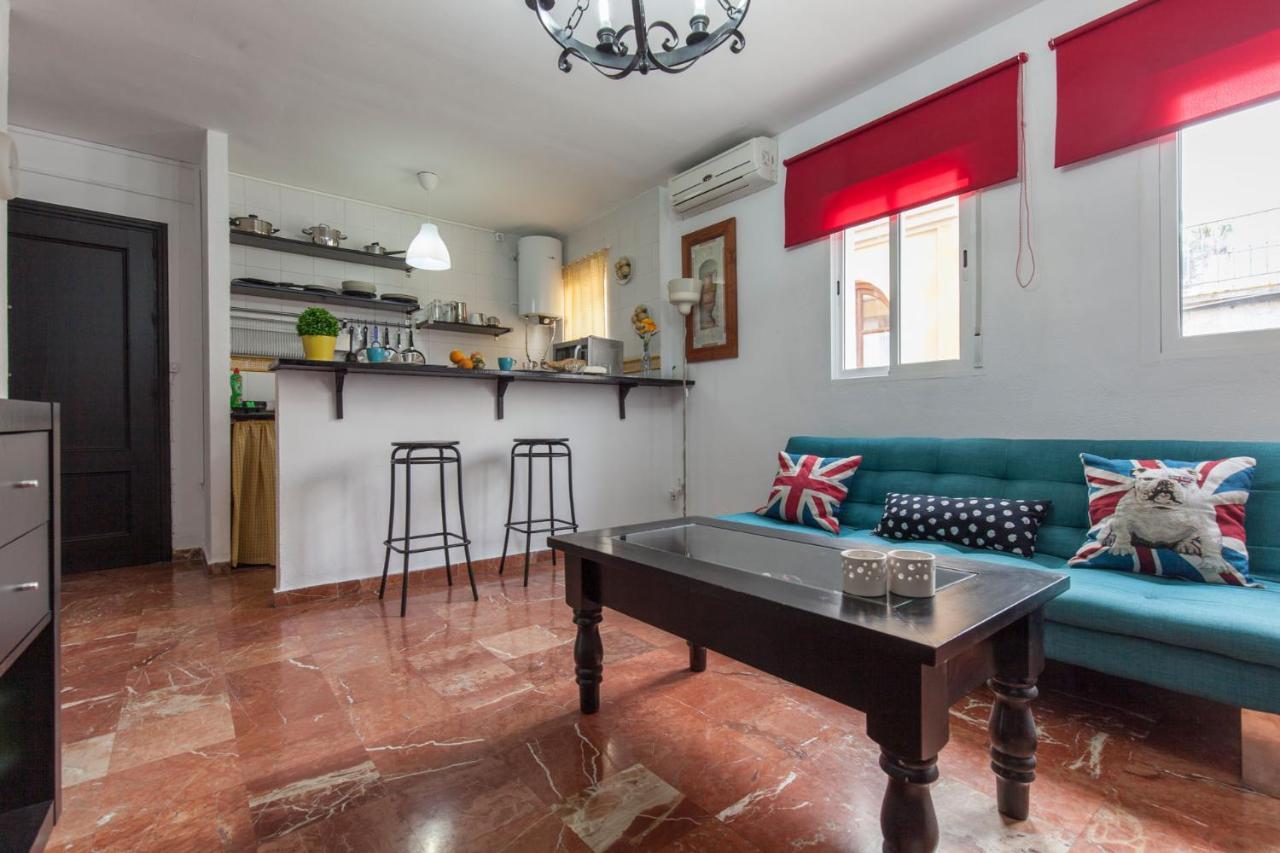Acogedor Apartamento Centro Castellar Alto Seville Exterior photo